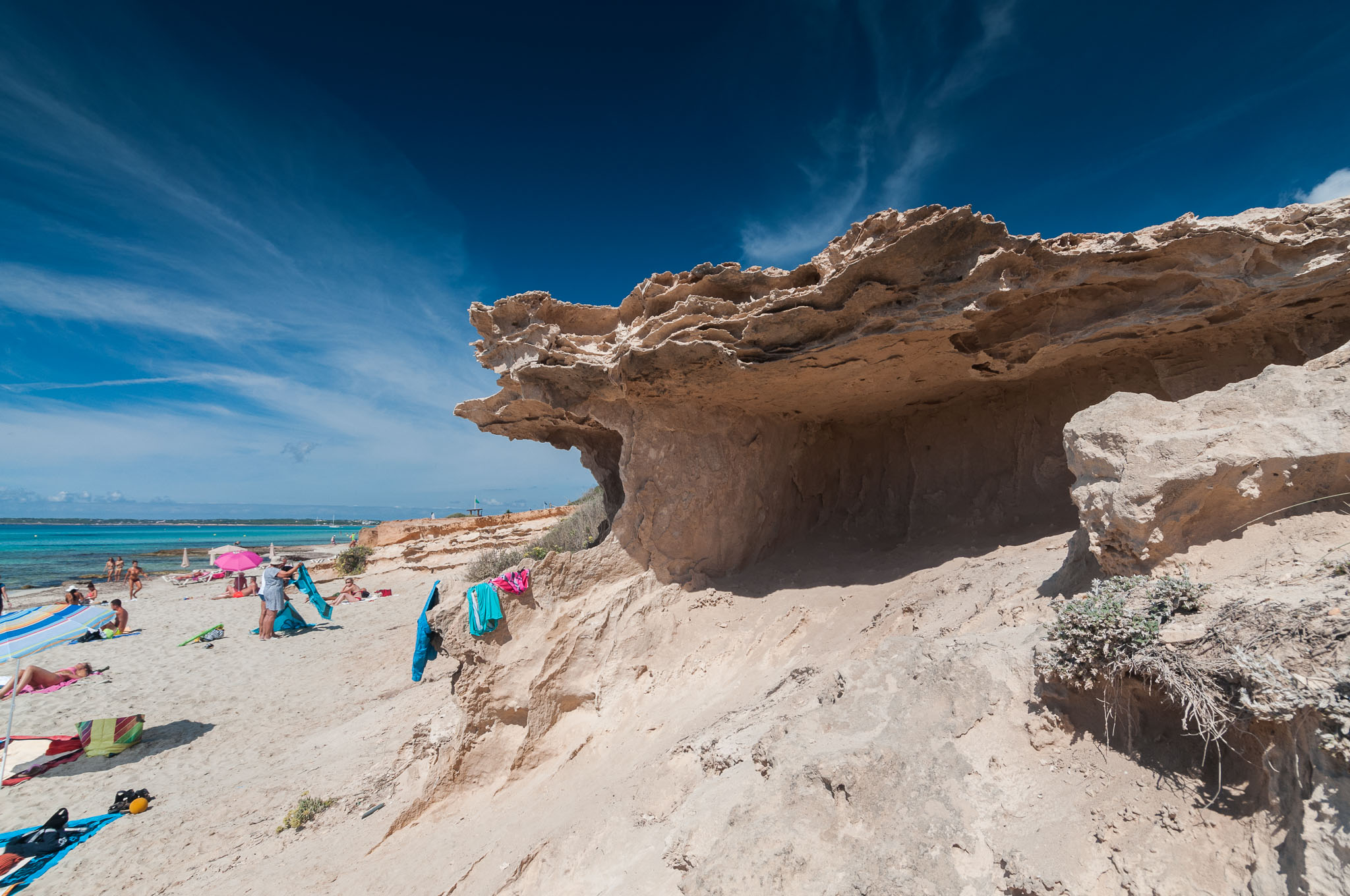 zwischen "Playa Migjorn" und "Caló Des Mort"